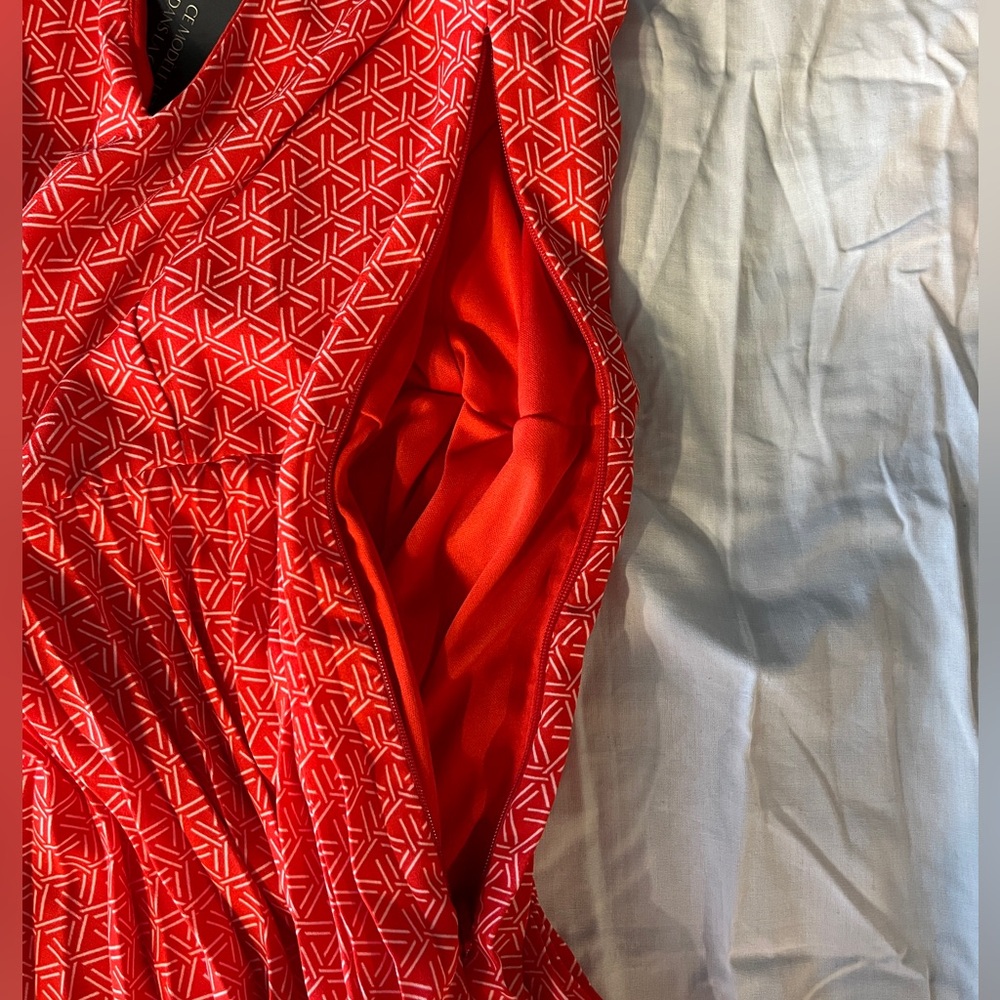 Banana Republic Sleeveless Red Patterned Mini Dress, Size 6 NWT - Picture 3 of 16